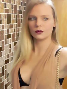 Bonnie Chasteen - Baby Aberdeen, United Kingdom